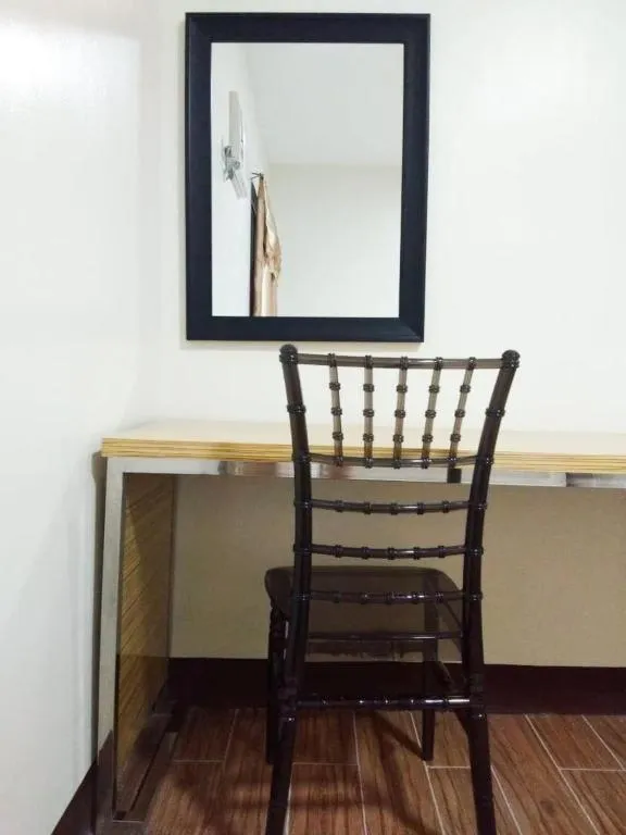 Meaco Royal Hotel- ILagan