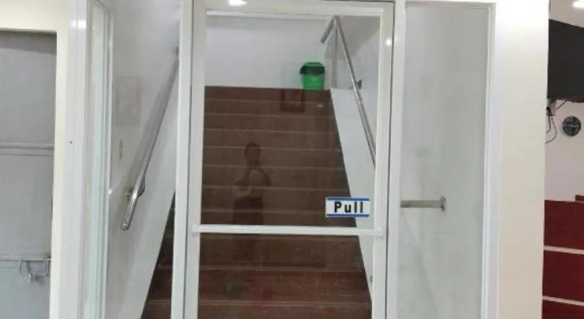 Meaco Royal Hotel- ILagan