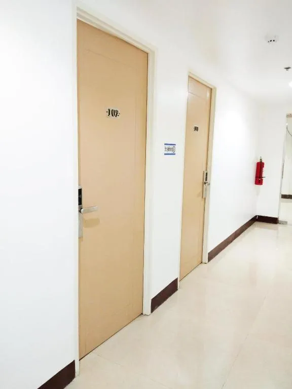 Meaco Royal Hotel- ILagan