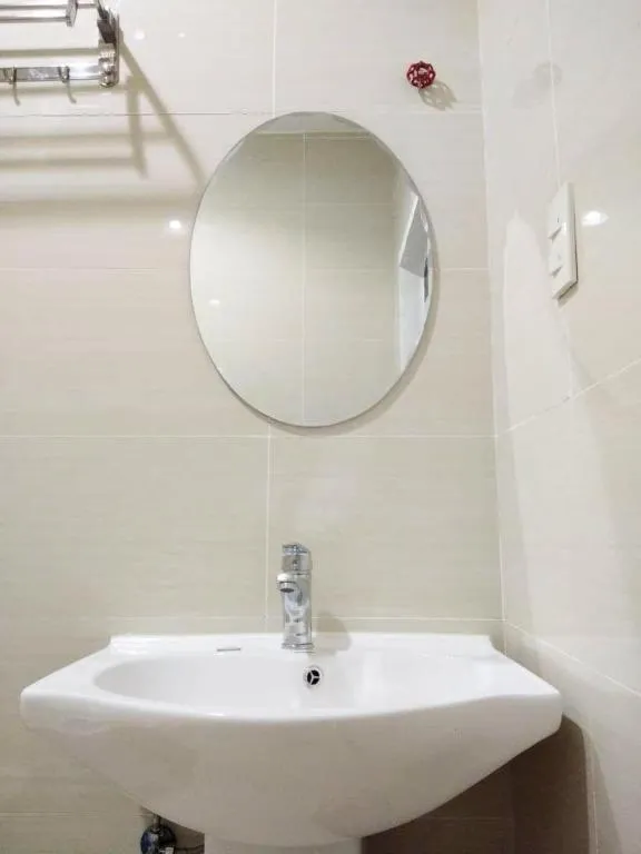 Meaco Royal Hotel- ILagan