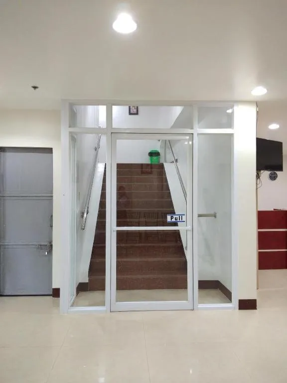 Meaco Royal Hotel- ILagan