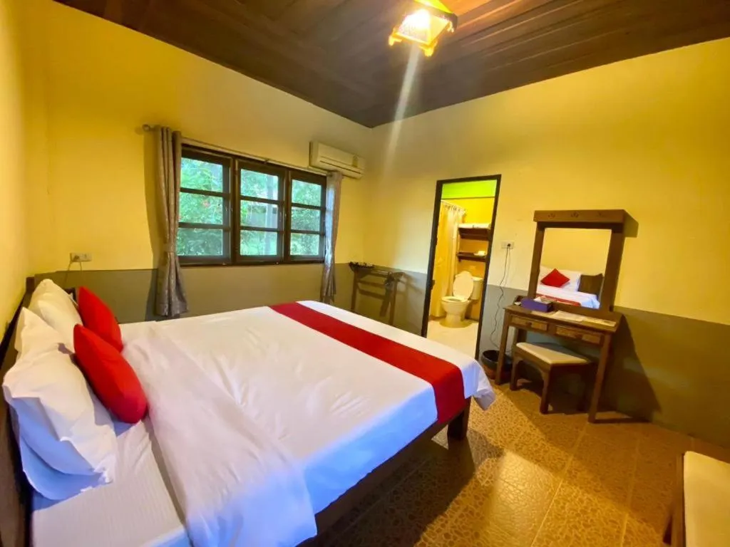 Bed in Pai Hotsprings Spa Resort