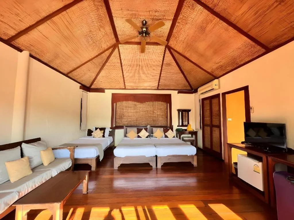 Bed in Pai Hotsprings Spa Resort