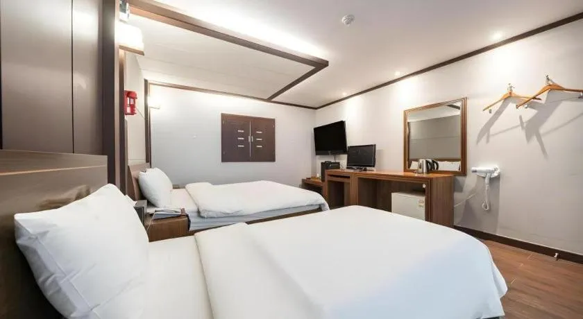 Bed in Hotel J Suwon