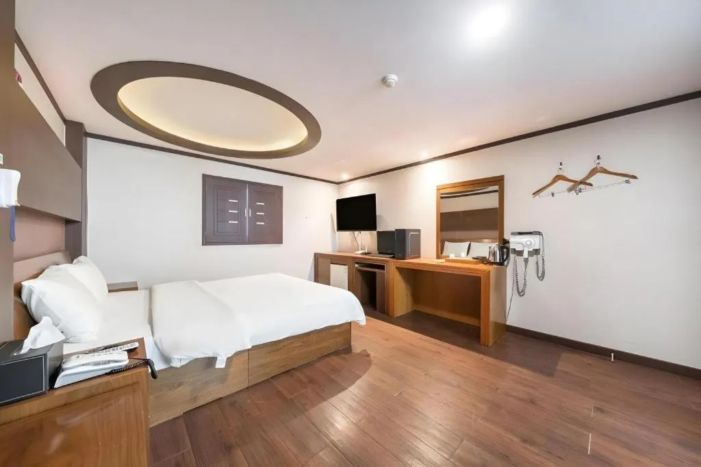 Bed in Hotel J Suwon