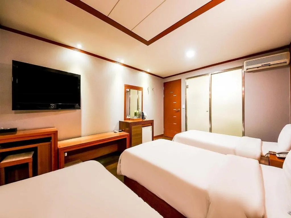 Bed in Hotel J Suwon