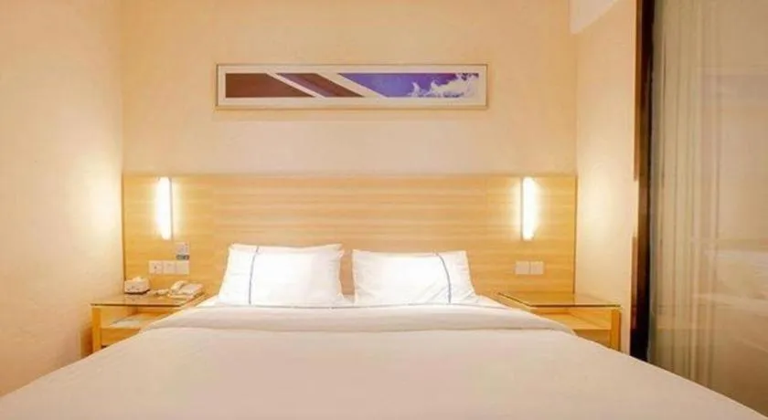 Bed in City Comfort Inn Nanning Normal University Changgang Road Metro Station