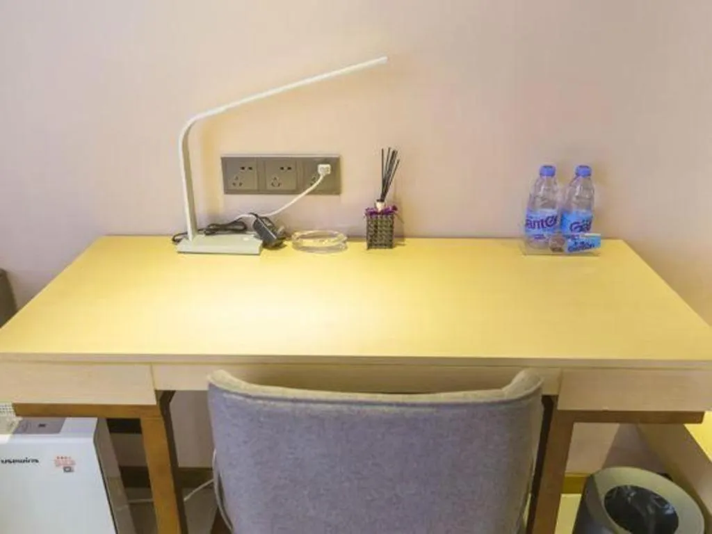 Lavande Hotels Guangzhou Zhihui City