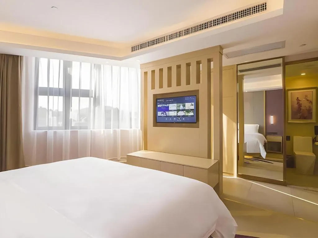 Bed in Lavande Hotels Guangzhou Zhihui City