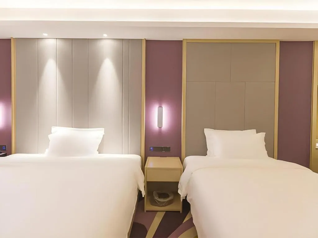 Bed in Lavande Hotels Guangzhou Zhihui City