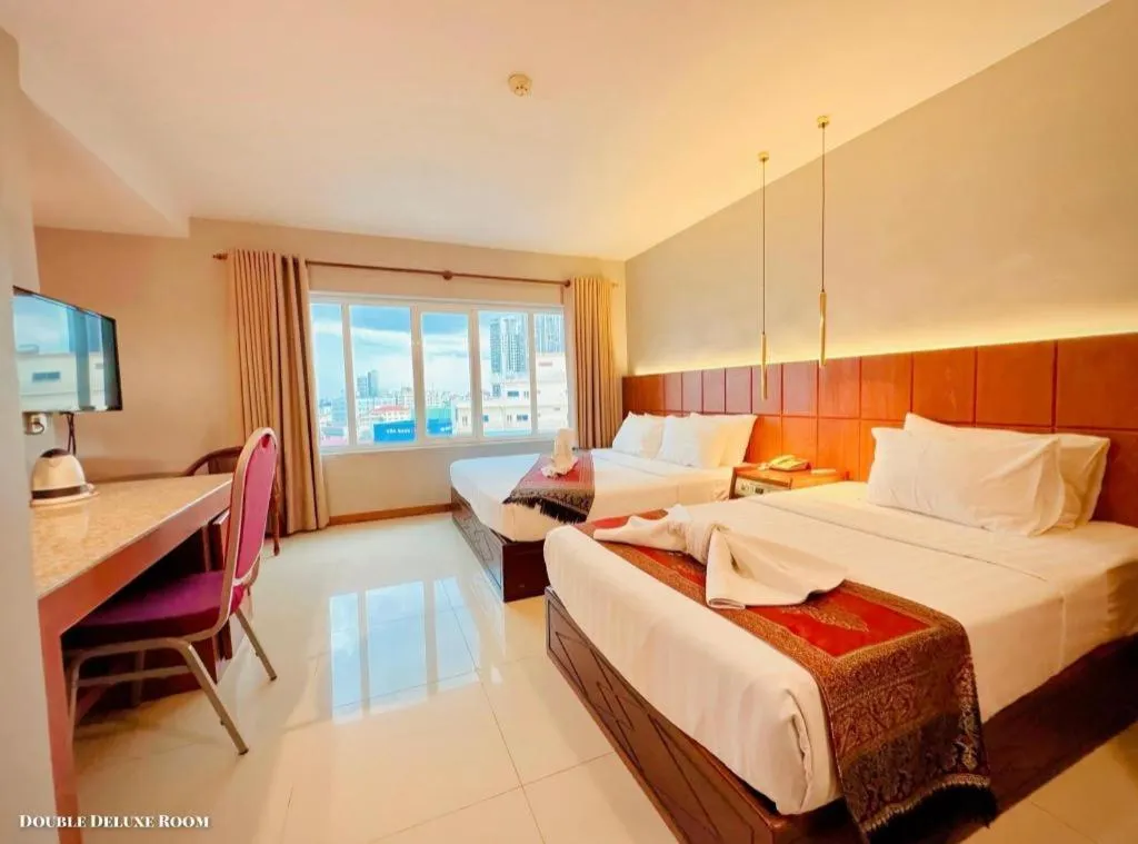 Bed in Midland Hotel