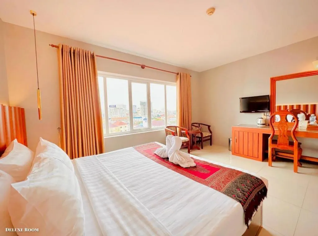 Bed in Midland Hotel