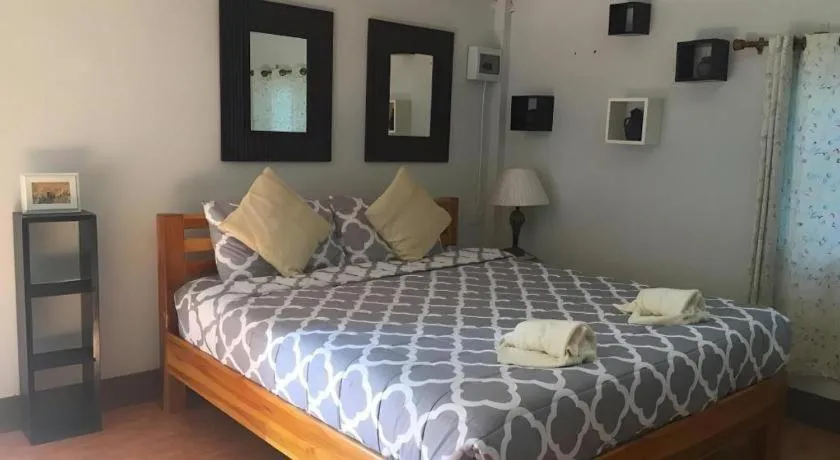 Bed in Pattharapuri Valley Resort