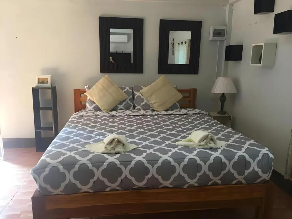 Bed in Pattharapuri Valley Resort