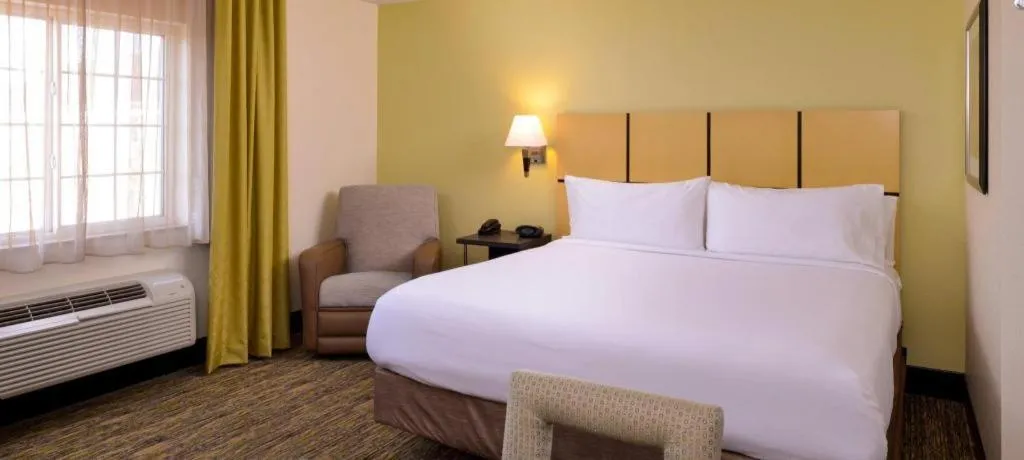 Bed in Candlewood Suites Bloomington-Normal By IHG