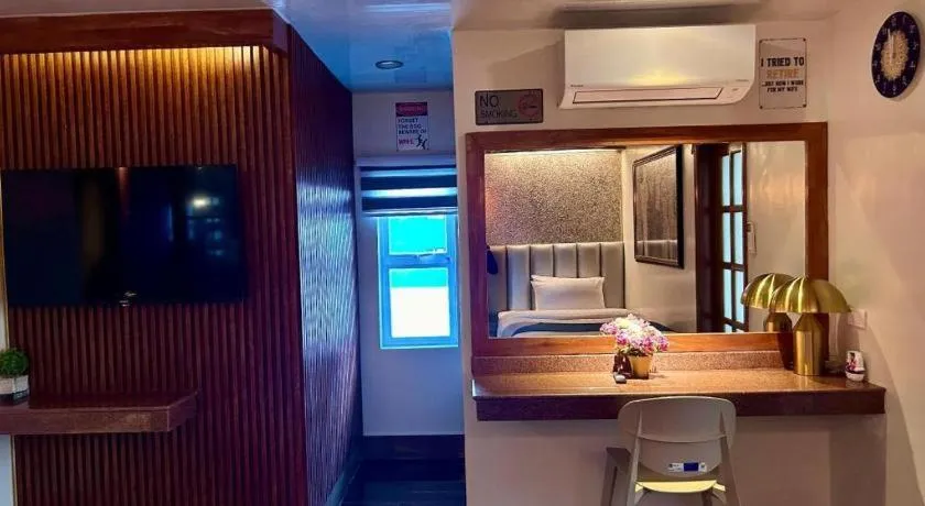 Blueberry Tourist Hotel