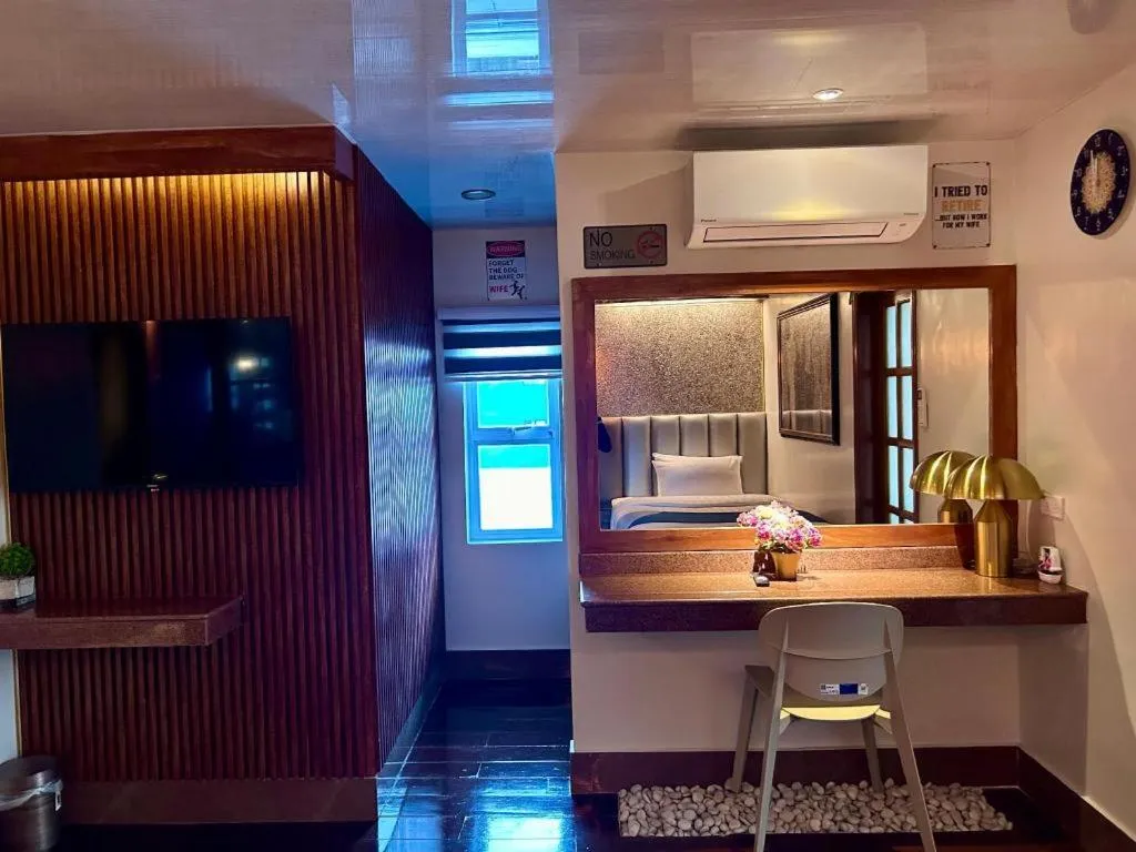 Blueberry Tourist Hotel