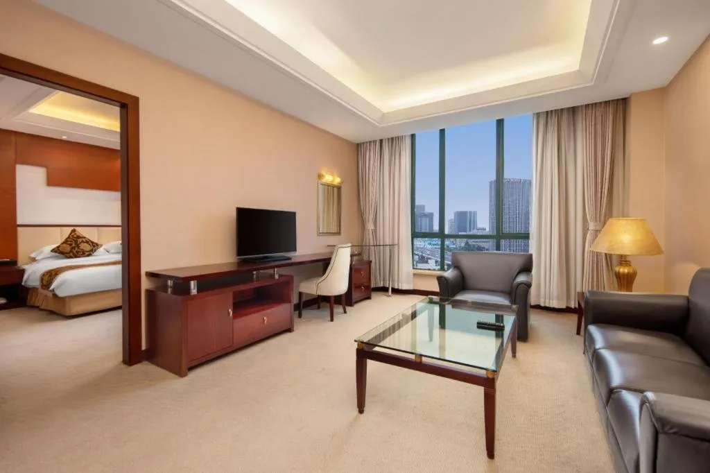 Bed in Jinrong International Hotel