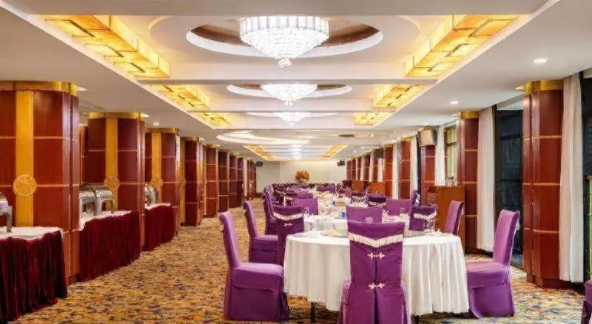 Jinrong International Hotel