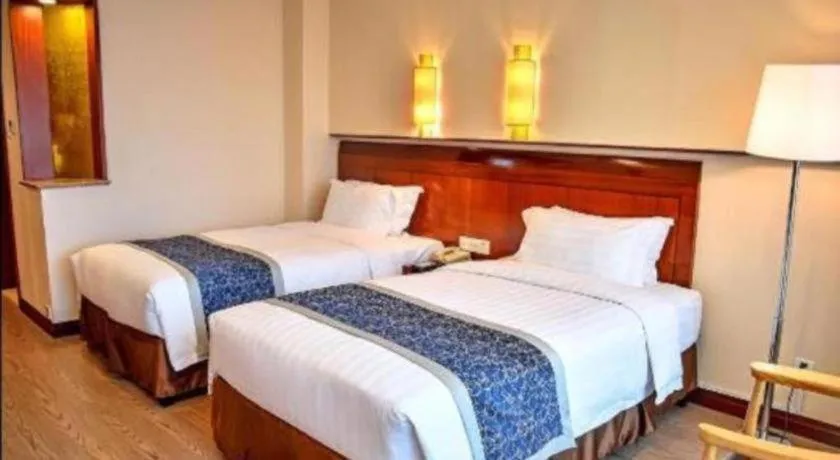 Bed in Jinrong International Hotel