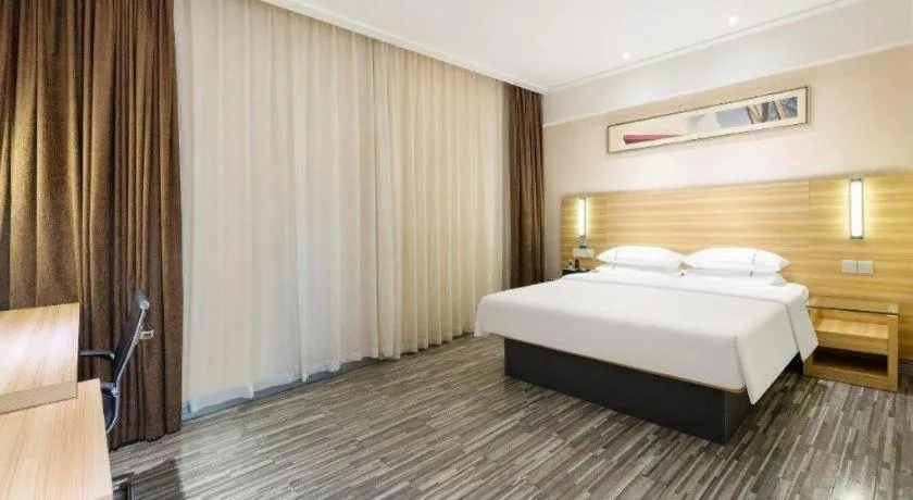 Bed in City Comfort Inn Baise Tianlin