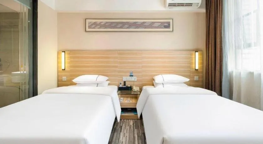 Bed in City Comfort Inn Baise Tianlin
