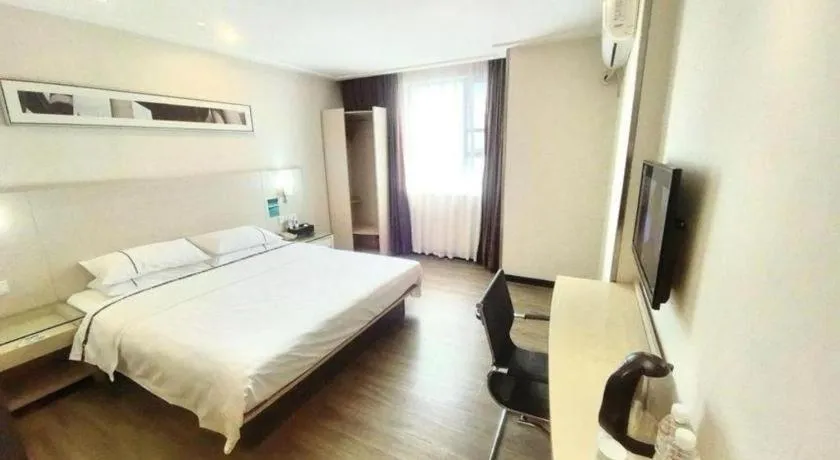 Bed in City Comfort Inn Baise Tianlin