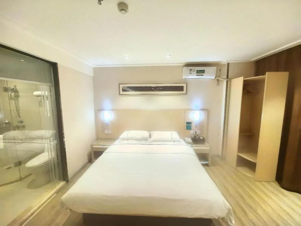 Bed in City Comfort Inn Baise Tianlin