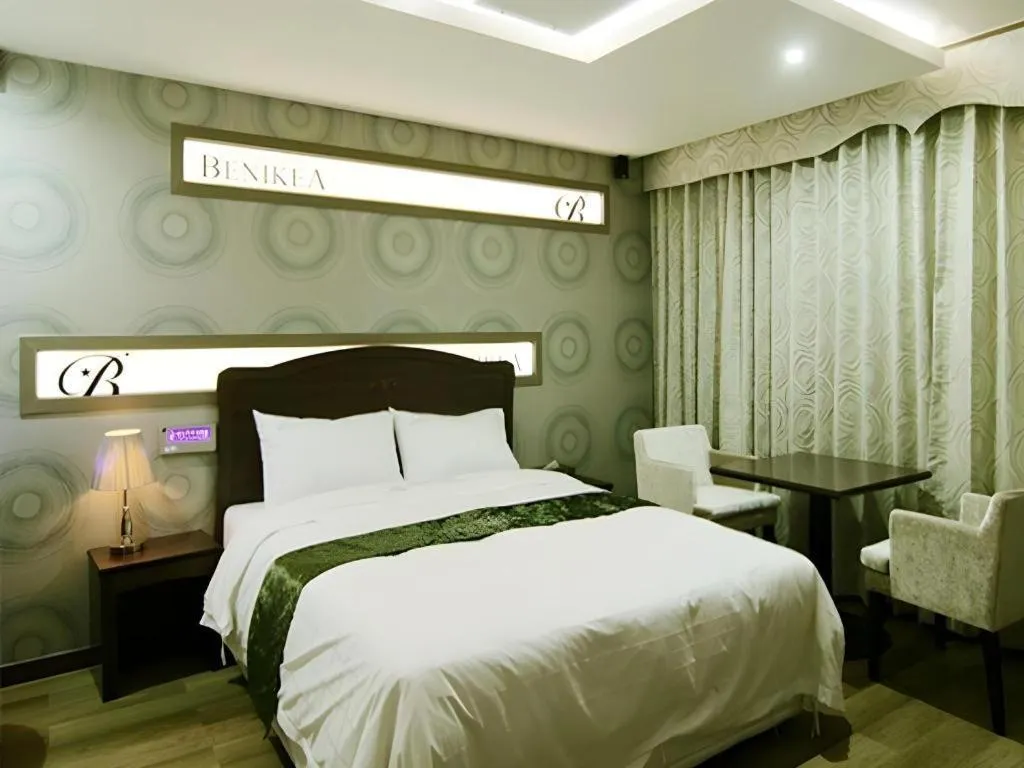 Bed in Benikea Ariul Hotel