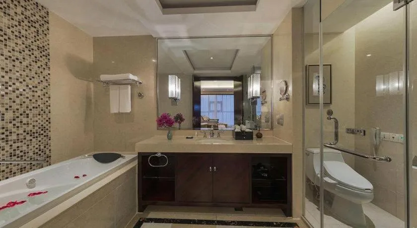 Maison New Century Hotel Cixi