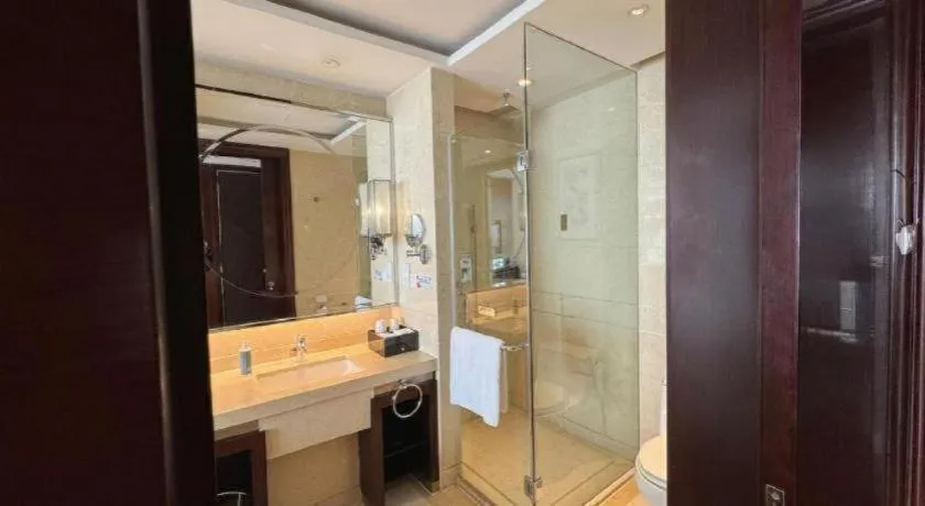 Maison New Century Hotel Cixi