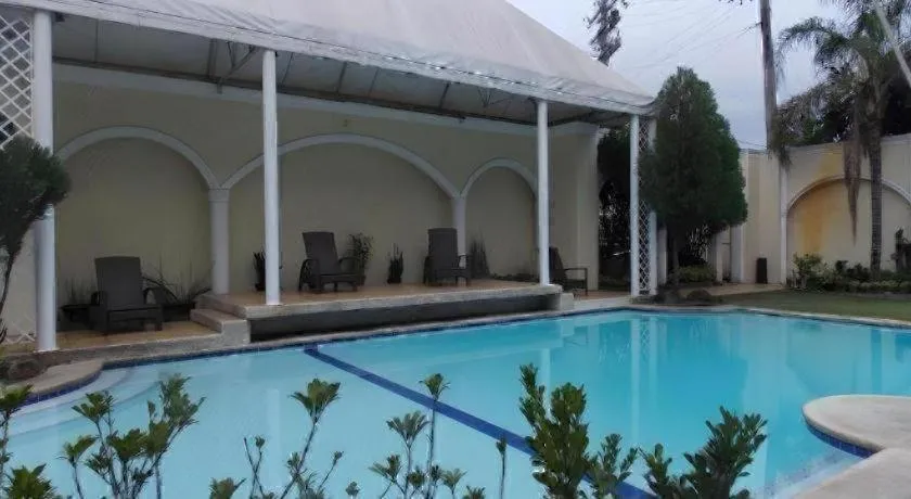 Planta Centro Bacolod Hotel & Residences