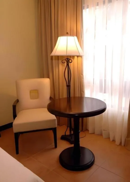 Planta Centro Bacolod Hotel & Residences