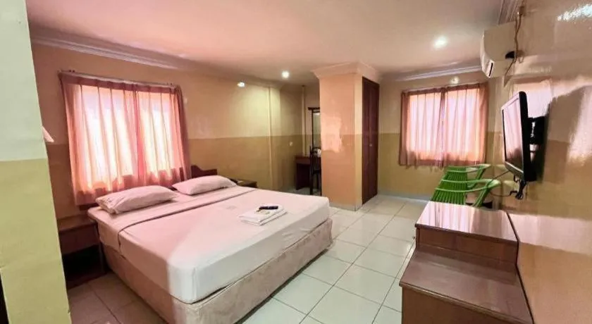 Bed in Batam Star Hotel