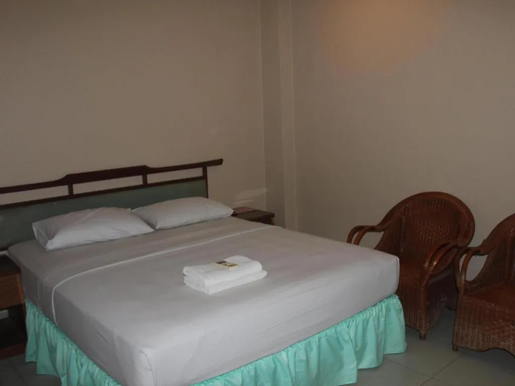 Bed in Batam Star Hotel