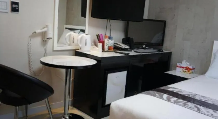 Bed in Novalus Tourist Hotel