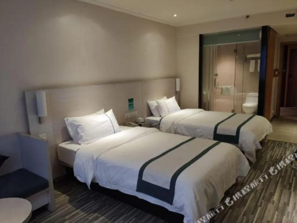 Bed in City Comfort Inn Nanning Zoo Keyuan Avenue