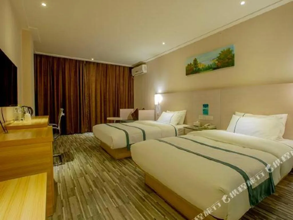 Bed in City Comfort Inn Nanning Zoo Keyuan Avenue