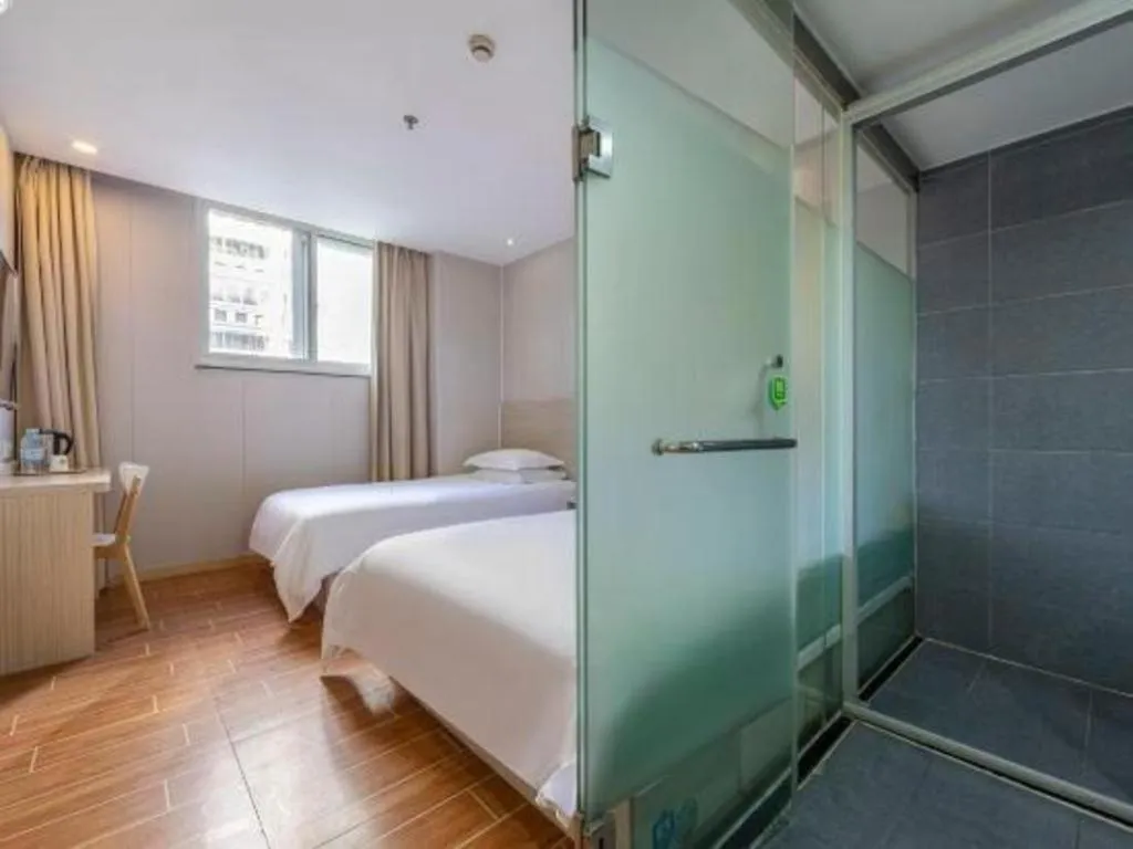 Hi Inn Shanghai Xuhui Jiaotong University