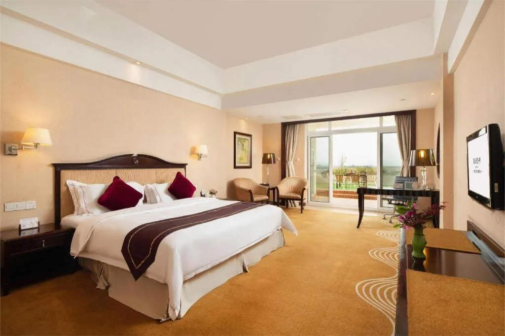 Bed in Country Garden Phoenix Hotel Anqing