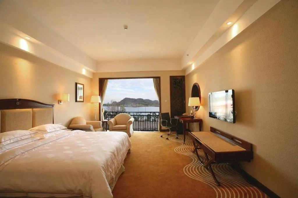 Bed in Country Garden Phoenix Hotel Anqing