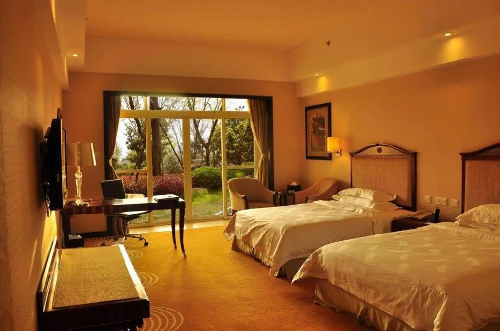 Bed in Country Garden Phoenix Hotel Anqing