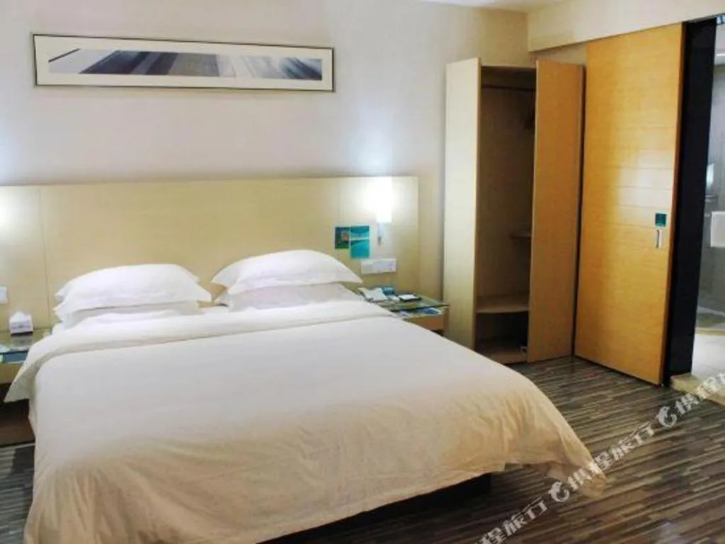 Bed in City Comfort Inn Liuzhou Beique Road Huang Village