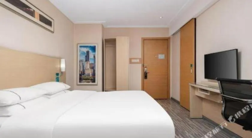Bed in City Comfort Inn Liuzhou Beique Road Huang Village