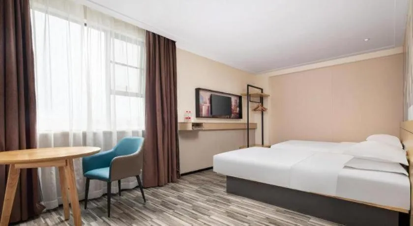 Bed in City Comfort Inn Liuzhou Beique Road Huang Village