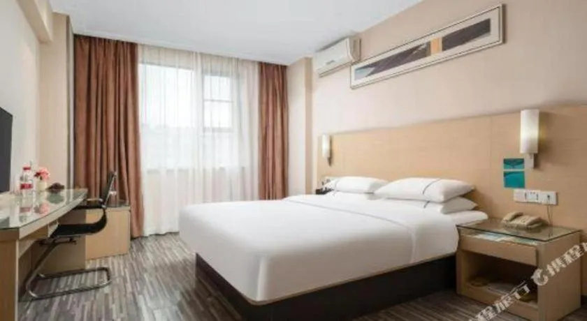 Bed in City Comfort Inn Liuzhou Beique Road Huang Village