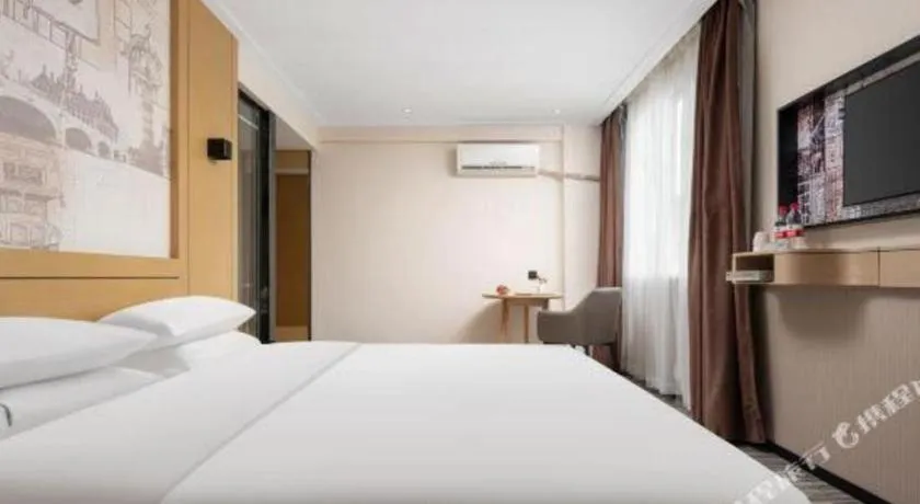 Bed in City Comfort Inn Liuzhou Beique Road Huang Village