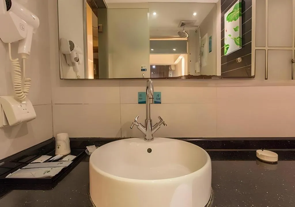 City Comfort Inn Qinzhou Niannianfeng Old Street Renmin Road