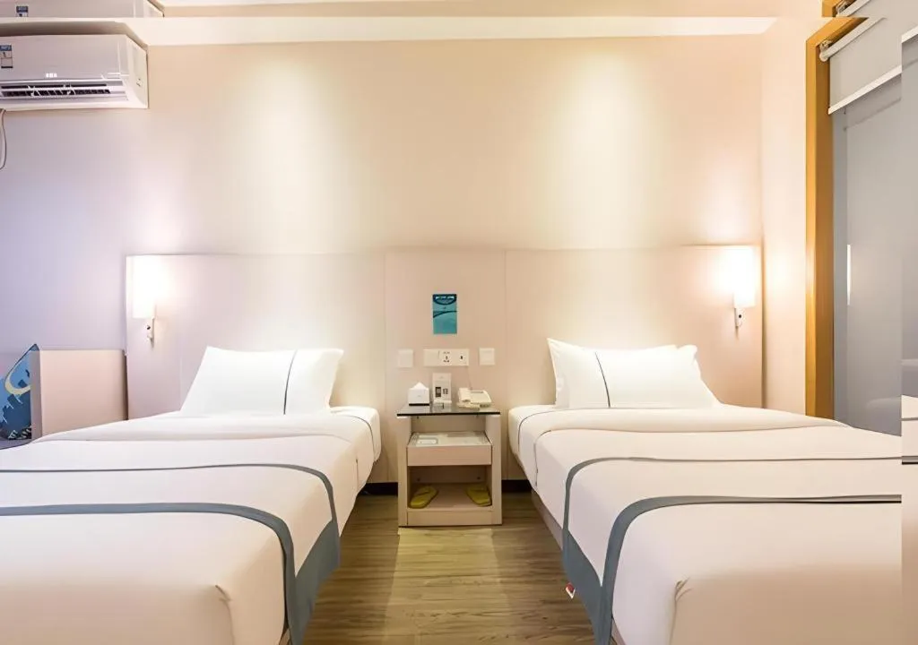 Bed in City Comfort Inn Qinzhou Niannianfeng Old Street Renmin Road