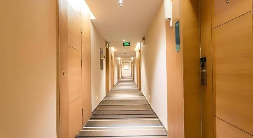 City Comfort Inn Qinzhou Niannianfeng Old Street Renmin Road